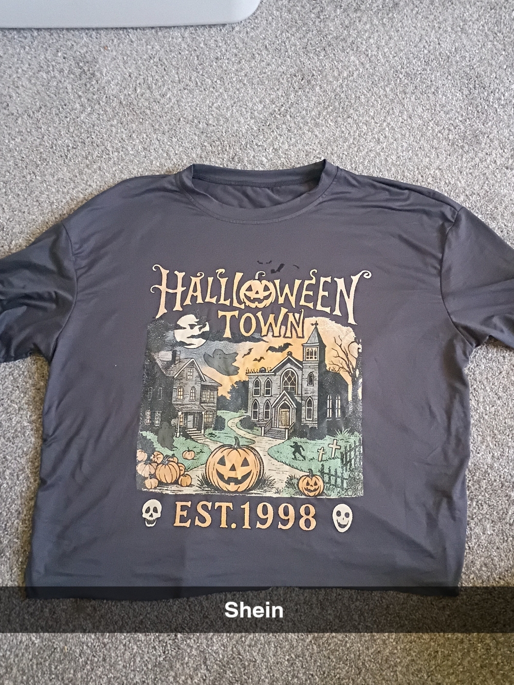 SHEIN Halloween Town EST.1998 Cropped Graphic Tee Charcoal Grey M